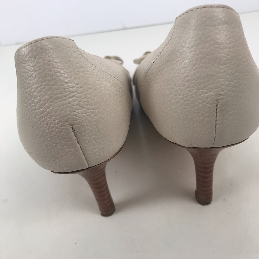 Brooks Brothers Elegant Leather Off-white Women's Low Heels - 7.5 - Picture 5 of 8